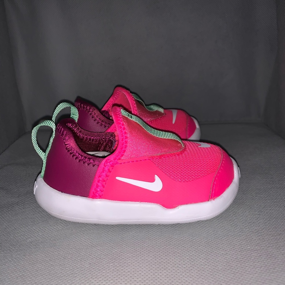Baby girl nike shoes